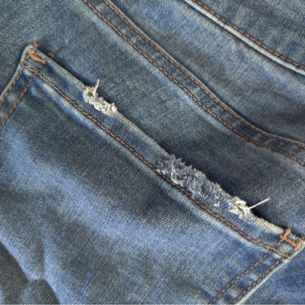 Kut from the Kloth Kelsey High Rise Ankle Flare Jeans 8 Two Tone Blue Ripped Hem - Picture 12 of 12